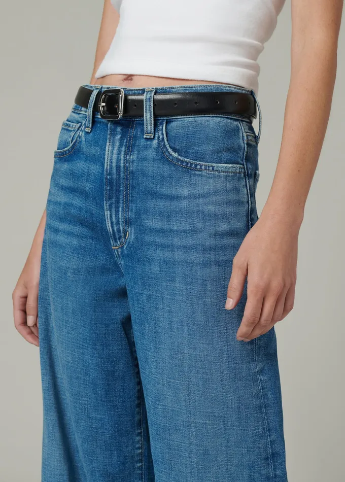 THE MIA PETITE The Moment Wide Leg Joe8217s Jeans Women