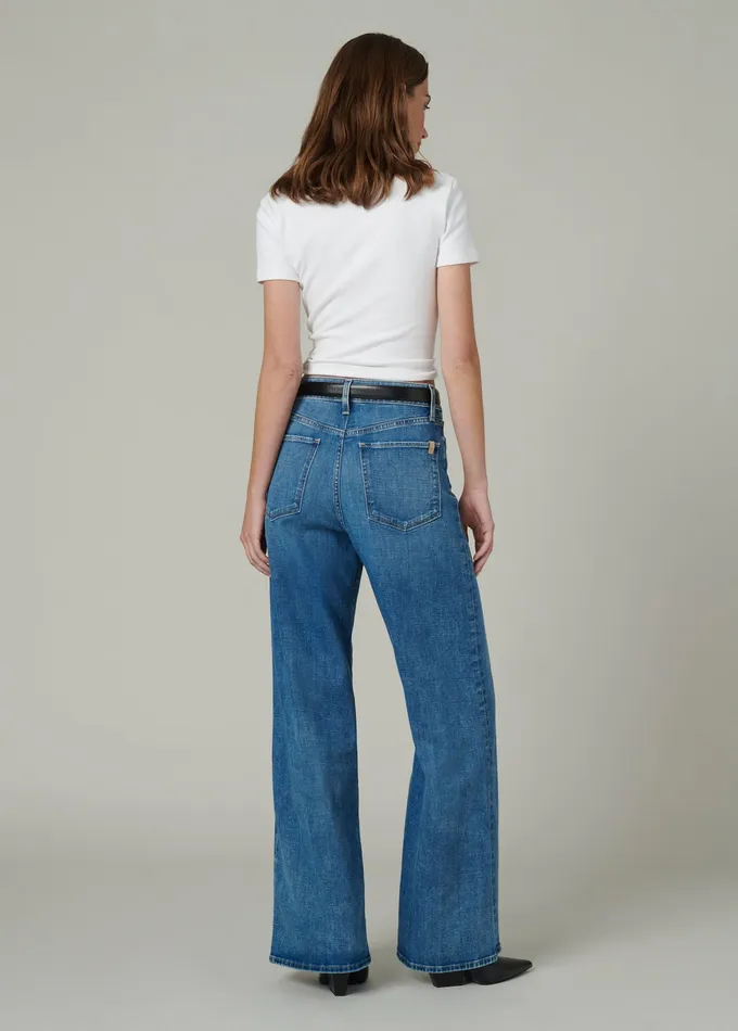 THE MIA PETITE The Moment Wide Leg Joe8217s Jeans Women