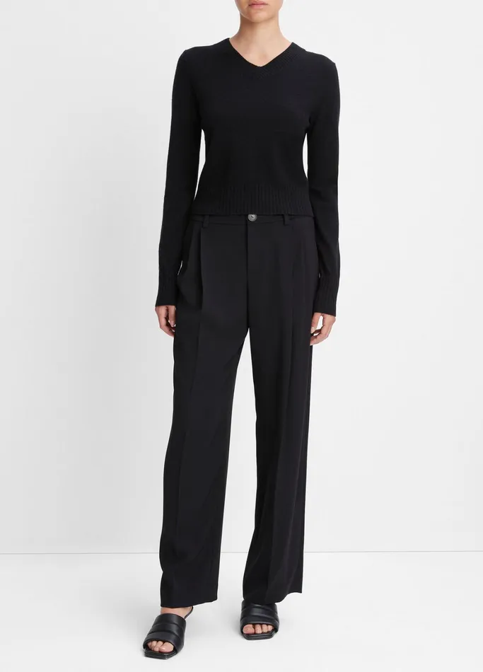 Vince Sweaters Women WoolBlend Cropped VNeck Pullover Black