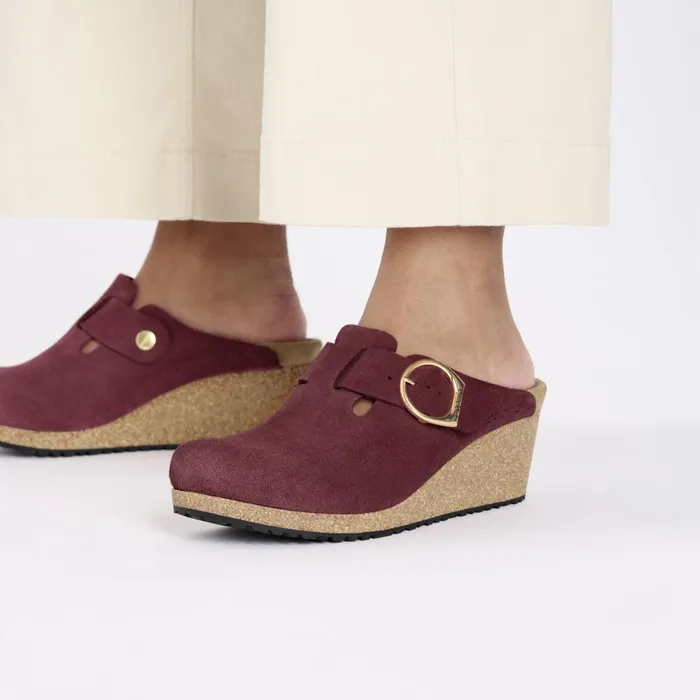 Women Birkenstock Clogs Fanny RingBuckle Berry Crush