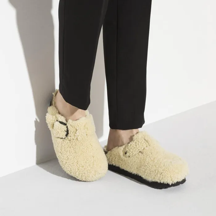 Women Birkenstock Wedges and Platforms Boston Big Buckle Platform Teddy Eggshell