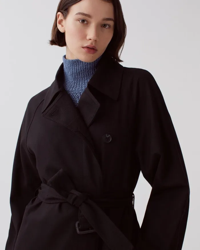 Women Catherine Long And Sleek Trench Coat Black Beauty Comptoir Des Cotonniers Coats and Jackets Women Catherine Long And Sleek Trench Coat Black Beauty Comptoir Des Cotonniers Coats and Jackets