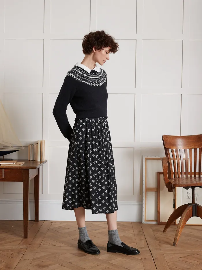 Women Cyrillus Clothing Jacquard Sweater With Ruffled Neckline Navy Noir