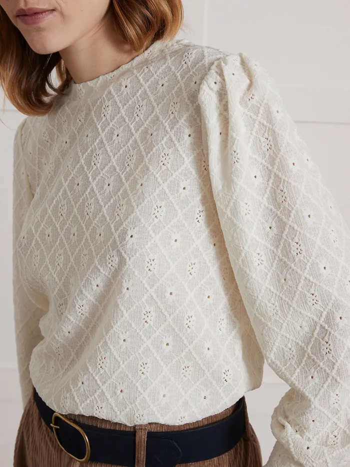 Women Cyrillus Clothing Jacquard THirt With Puffy Sleeves Ecru