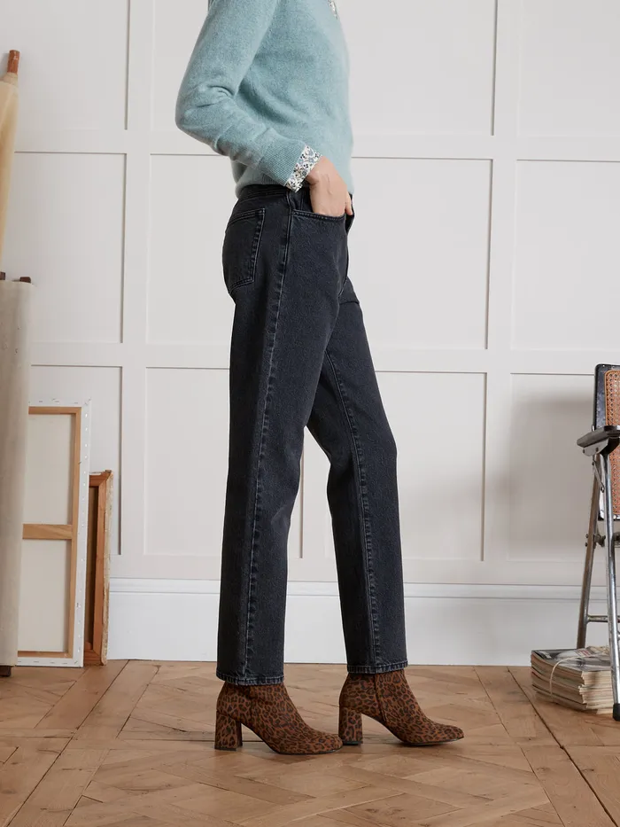 Women Cyrillus Clothing Sandra StraightLeg Organic Cotton Jeans With EcoFriendly Wash Denim Gris Fonce