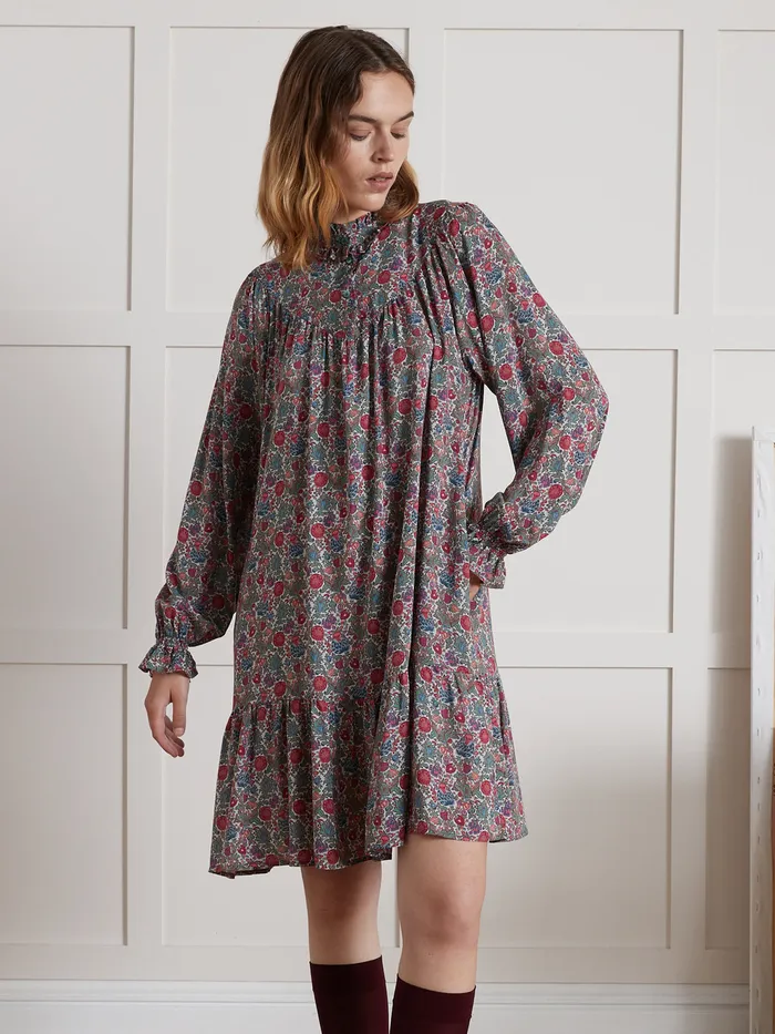 Women Cyrillus Clothing Short Tapestry Print Dress Made With Liberty Fabric 8211 The Limited Collection Lib Tapestry