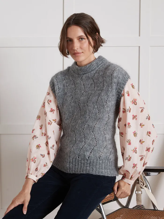 Women Cyrillus Clothing Sleeveless Openwork Sweater Gris Chine