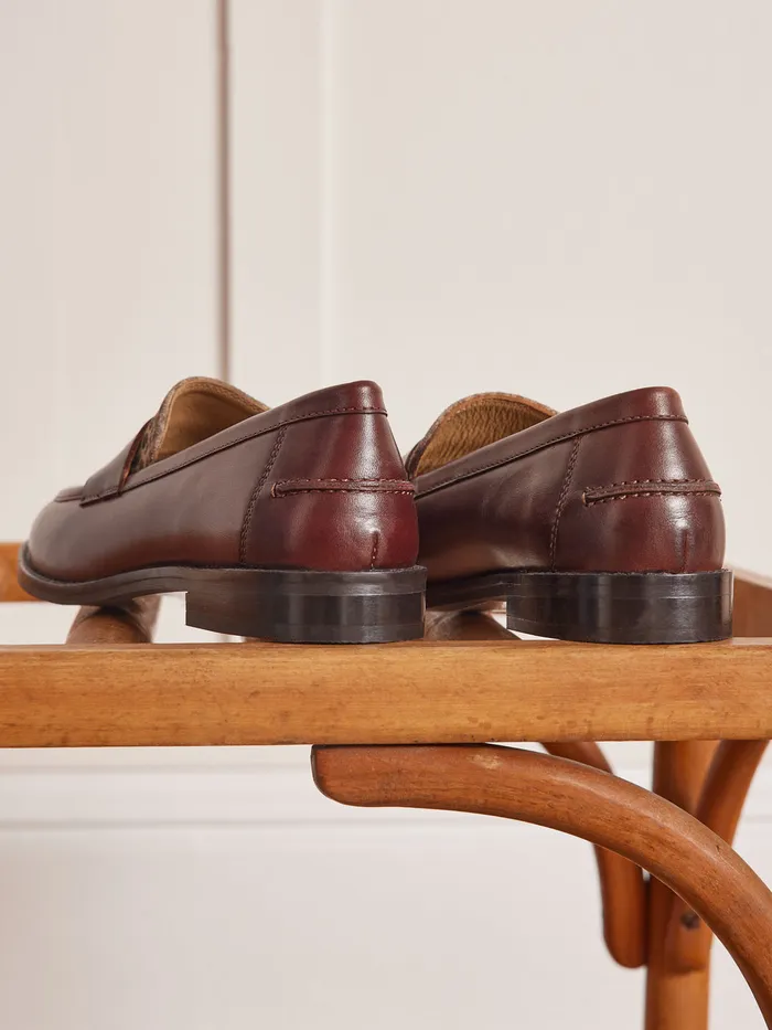 Women Cyrillus Shoes TwoColor Leather Loafers Peau De Bete