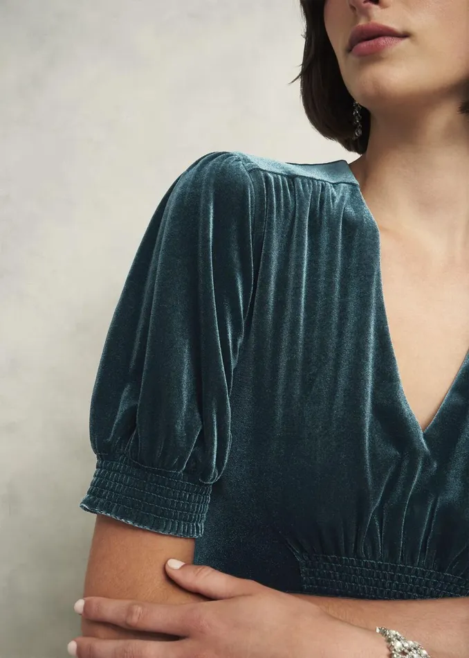 Women Dresses and Jumpsuits Hobbs Petite Dormer Velvet Dress Evergreen