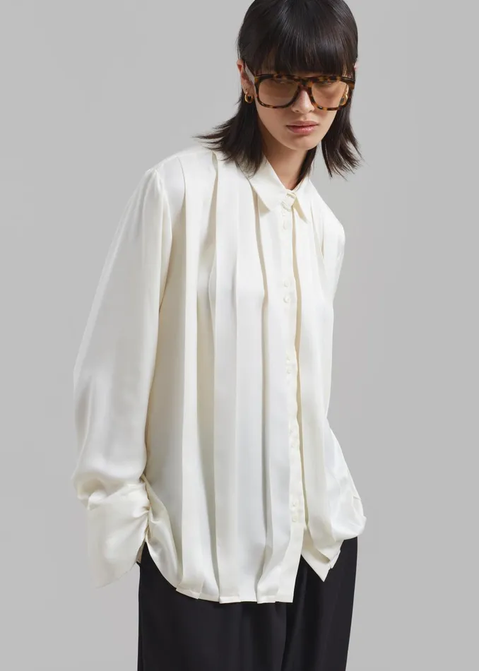 Women Elliana Front Pleated Blouse 8211 Cream The Frankie Shop Tops