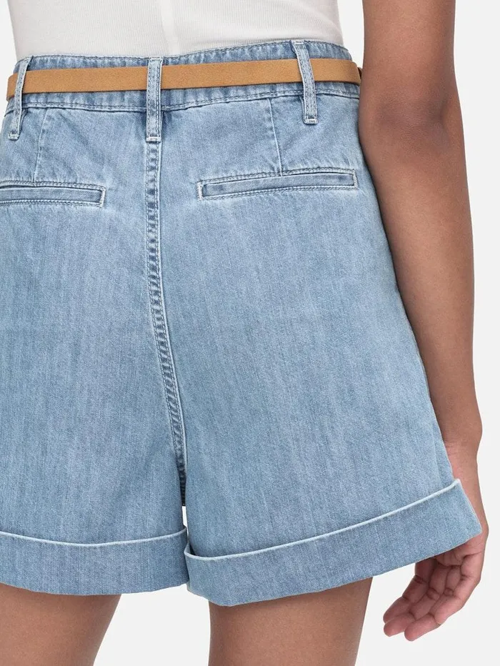 Women FRAME Denim Collections Pleated Wide Cuff Short