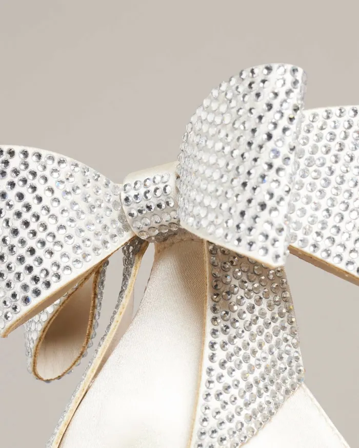 Women HEMARY 8211 Satin Crystal Bow Back Sandals Ivory Ted Baker Trainers Women HEMARY 8211 Satin Crystal Bow Back Sandals Ivory Ted Baker Trainers