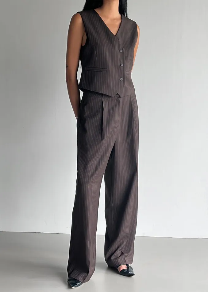 Women Ivey Vest 8211 BrownWhite Pinstripe The Frankie Shop Outerwear