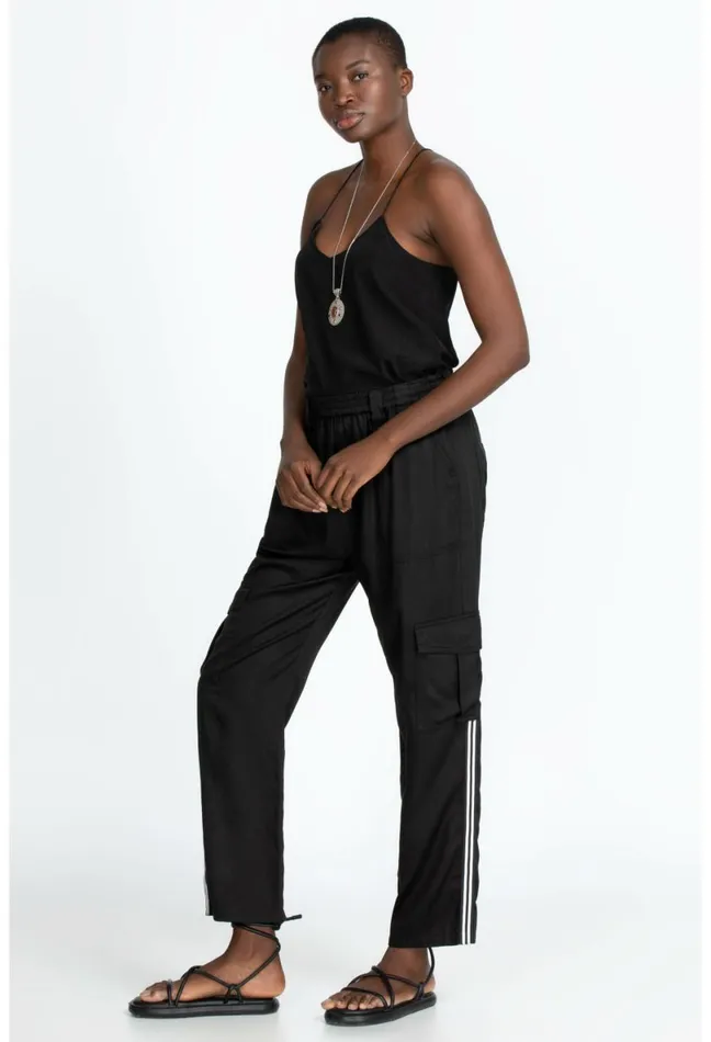 Women Johnny Was Bottoms Cargo Pant Black