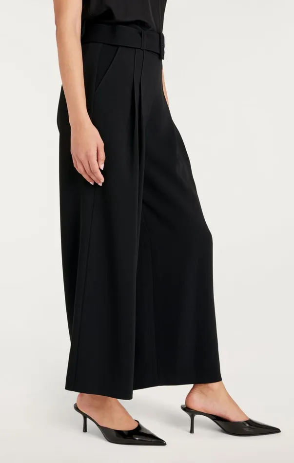 Women Pants Cinq Sept Cropped Shauna Pant Black
