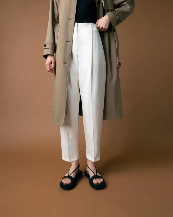 Women Pants Theory Pleated Carrot Pant In Good Wool Ivory