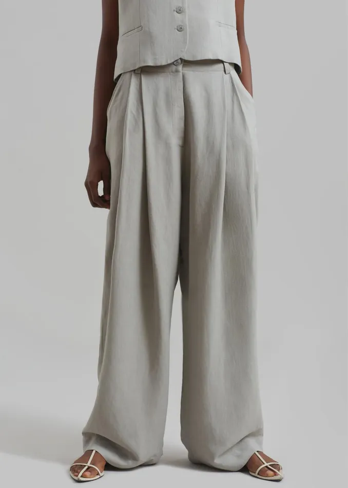 Women Piper Pleated Trousers 8211 Sage The Frankie Shop Bottoms