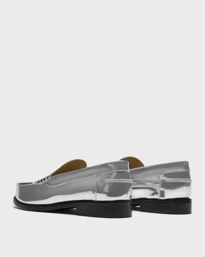 Women Shoes Theory City Loafer In Metallic Leather Silver