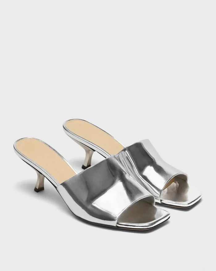 Women Shoes Theory Mule Sandal In Metallic Leather Silver