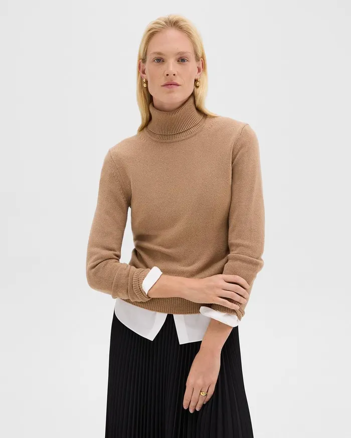 Women Sweaters Cardigans Theory Turtleneck Sweater In Cashmere Royal Camel